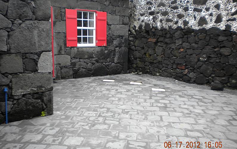 Casa Exterior da casa Ilha do Pico São Roque do Pico casa - Exterior da casa