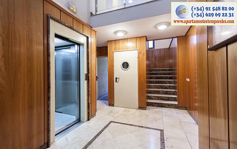5 Exterior da casa Madrid Madrid Apartamento - Exterior da casa