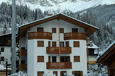 Casa Vacanze Il Quadrifoglio a Falcade - dolomiti Belluno