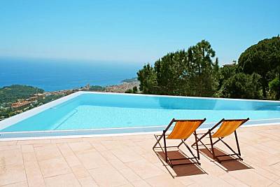 Villa en alquiler a 2 km de la playa Girona/Gerona