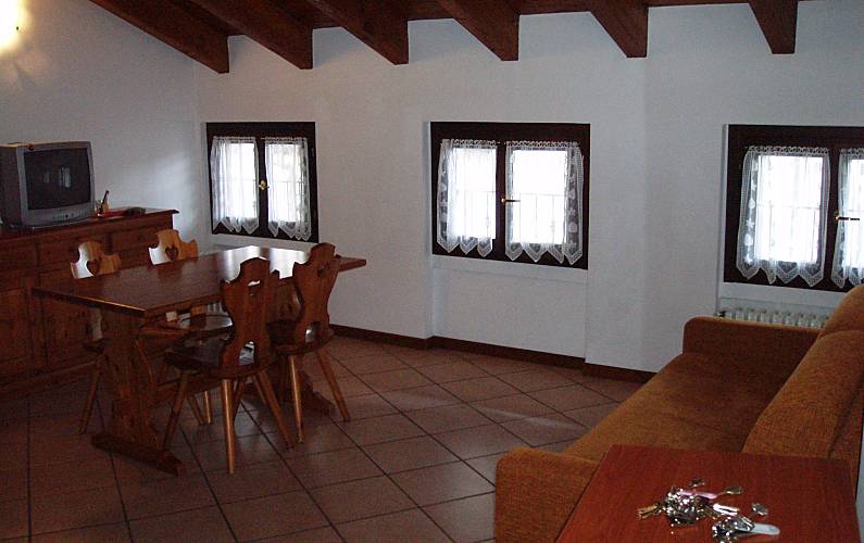 Wohnung Wohnzimmer Lecco Barzio Ferienwohnung - Wohnzimmer