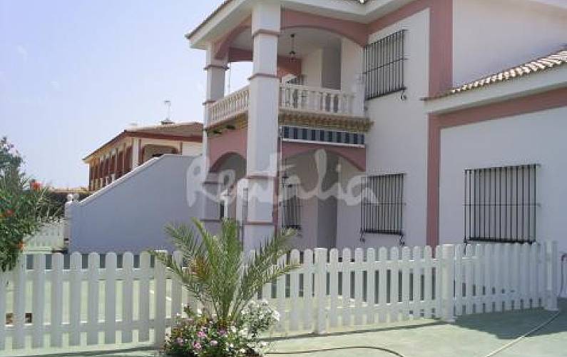 Maison pour 8-9 personnes à 100 m de la plage 4