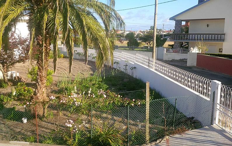 Casas Exterior da casa Aveiro Ovar Casas - Exterior da casa