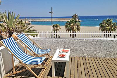 Apartamento para 4 personas en 1a línea de playa Almería