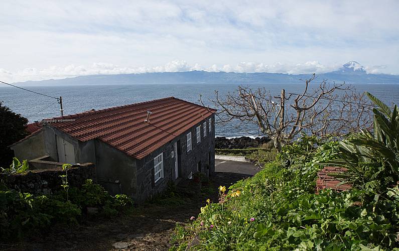 2 Exterior da casa Ilha de São Jorge Velas Apartamento - Exterior da casa