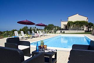 Soggiorno di lusso tra mare e i siti dell'U...