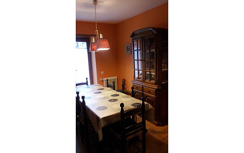 Novo Sala Huesca Benasque Apartamento - Sala