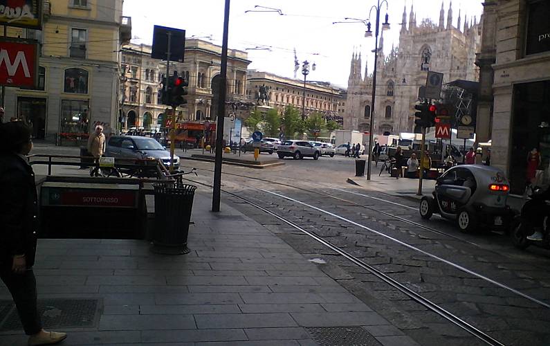 Apartamento para alugar em Milão Milão - Arredores