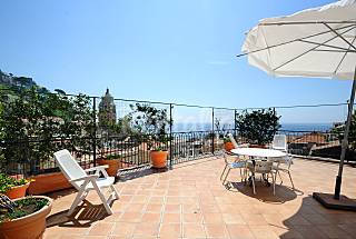 Appartamento con 3 stanze a 100 m dalla spia...