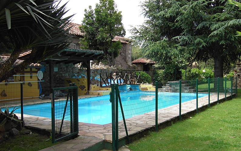House Swimming pool Cantabria Piélagos Cottage - Swimming pool