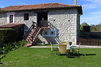 Casa de 2 habitaciones a 1500 m de la playa Asturias