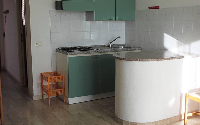 Apartment Kitchen Sassari Badesi Apartment - Kitchen