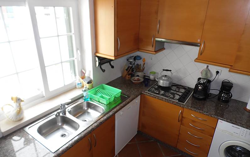 Apart. Cozinha Leiria Peniche Apartamento - Cozinha