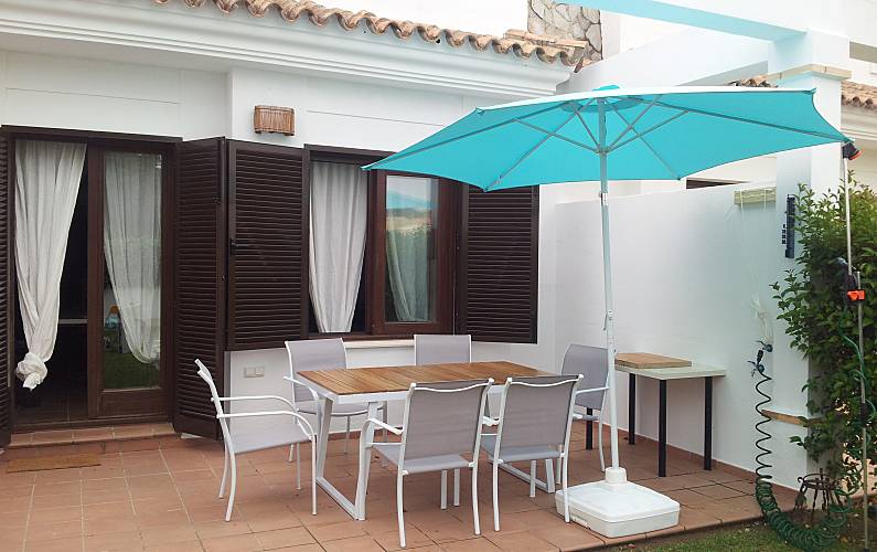 Casa com 3 quartos a 600 m da praia Cádis - Terraço