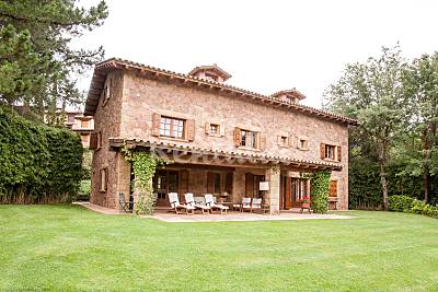 Casa de 6 habitaciones con piscina Girona/Gerona