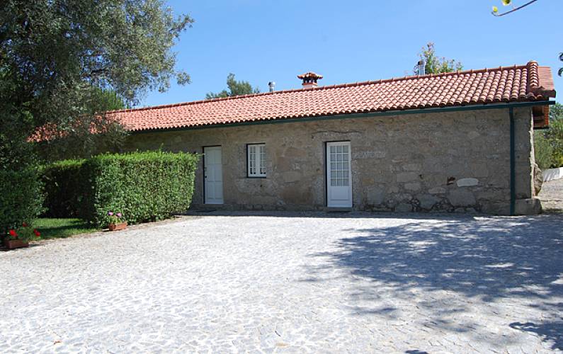Haus Außenansicht des Hauses Viana do Castelo Ponte de Lima Ferienhaus auf dem land - Außenansicht des Hauses
