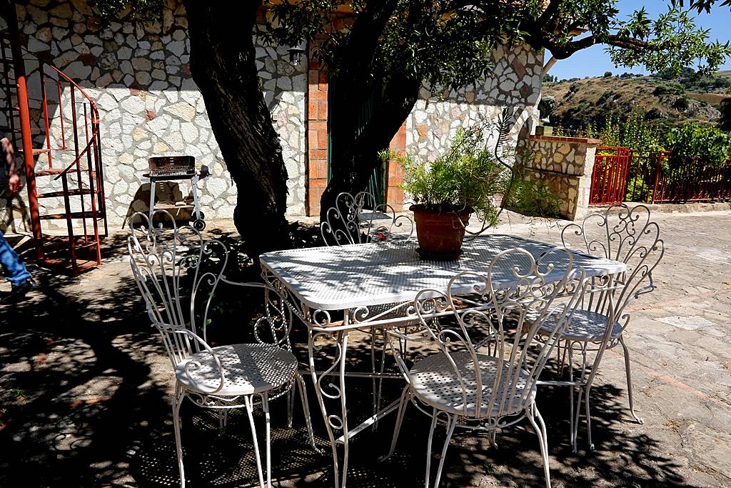 Holiday villas Campofelice di Fitalia Palermo