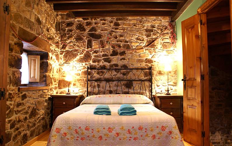 Haus Zimmer Asturien Cabrales Ferienhaus auf dem land - Zimmer