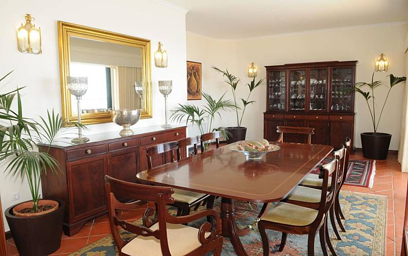 Vivenda Sala de Jantar Ilha da Madeira Santa Cruz vivenda - Sala de Jantar