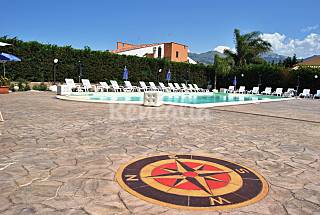 Ville vicino al mare ad 8 kw da Cefalù