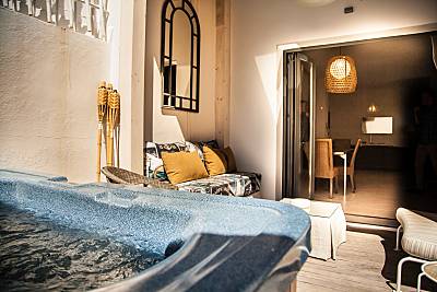 Gran casa 15 minutos de Sevilla con wifi + yakkuzi Sevilla