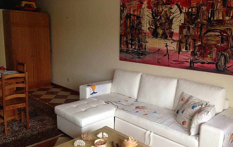 Apartamento para alugar a 150 m da praia Aveiro - Sala de Jantar