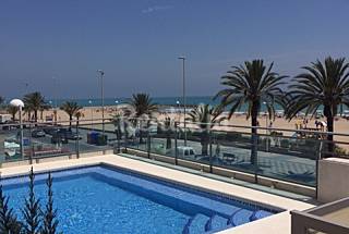 Apartamento de 2 habitaciones en 1a línea de...