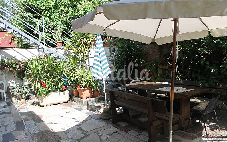 Apartamento para 2-5 personas a 4 km de la playa La Spezia
