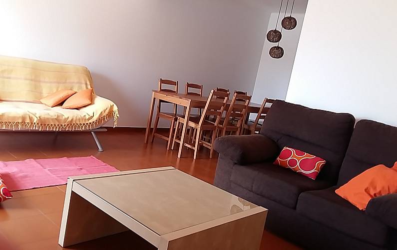 Apartamento - 3 quartos - 50 m da praia Leiria - Sala