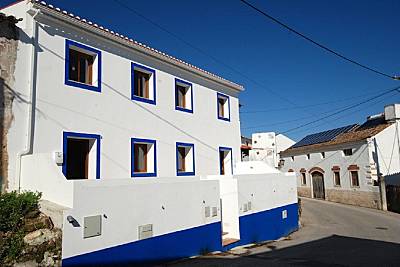 Casa para 6-7 personas en 1a línea de playa Leiria