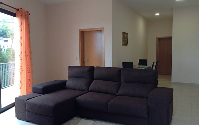 Casa Sala Ilha da Madeira Calheta - R.A.M. Apartamento - Sala