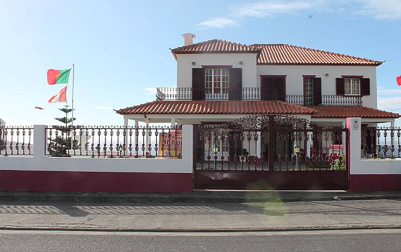 VIVENDA Exterior da casa Ilha de São Miguel Ponta Delgada Villa rural - Exterior da casa