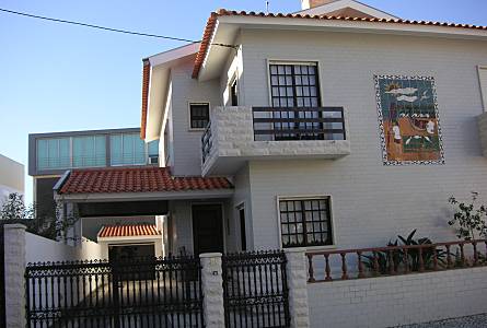 Download Um quarto aluguel de casa de praia For Free